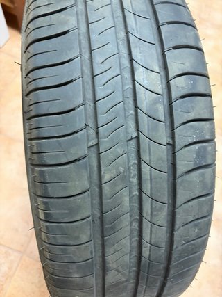Neumático Michelin 205/60 R16 92H