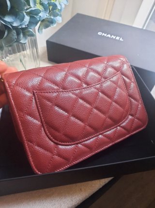 Bolso Chanel acolchado rojo