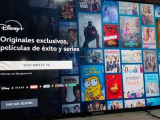 TV Daewoo 40 + PS4 (PlayStation 4) + Juegos