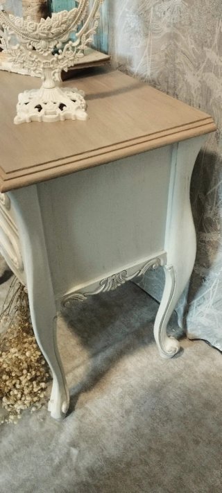 Set di Due Comodini Vintage