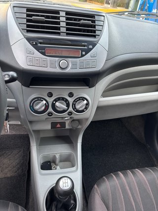 Nissan Pixo 2009
