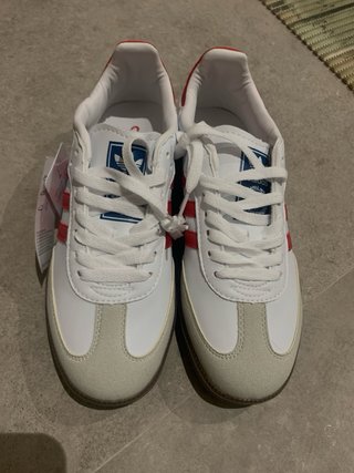 Adidas Samba Blancas y Rojas