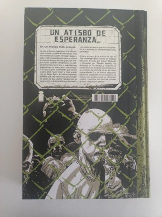 The Walking Dead: Los muertos vivientes (Vol4)