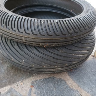 Neumático Pirelli Diablo Agua sin uso