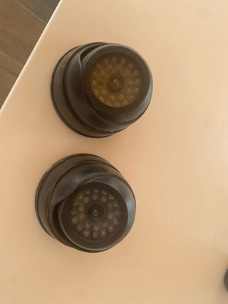 2 Cámaras Falsas con Luz Roja