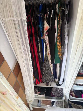 Armario IKEA Pax 3 Módulos. Ancho total: 2 metros
