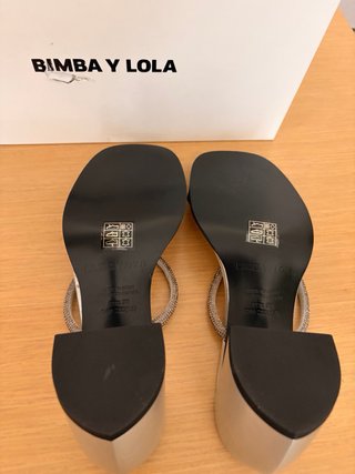 Sandalias Bimba y Lola T36 Plata
