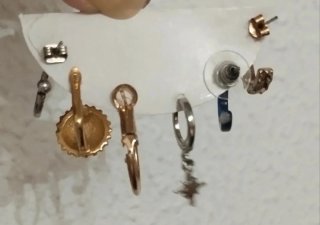 Lote 27 pendientes sueltos variados