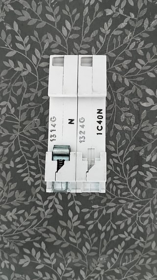 Interruptor Magnetotérmico ABB SH201-NA C40
