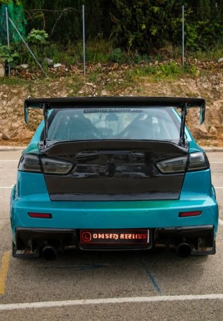 Maletero Varis Fibra Carbono CSL Lancer