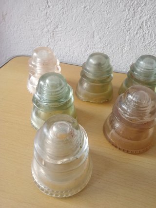 8 Jicaras Aislantes Antiguas