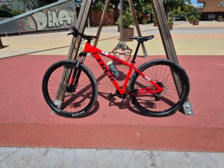 Bici Trek Martín 5 MTB Roja