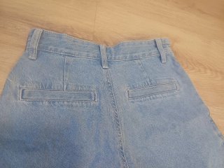 Pantalón corto vaquero Bershka T.32