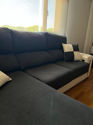 Sofá Chaiselongue Negro y Blanco