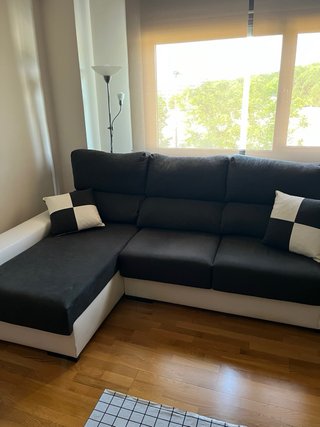 Sofá Chaiselongue Negro y Blanco