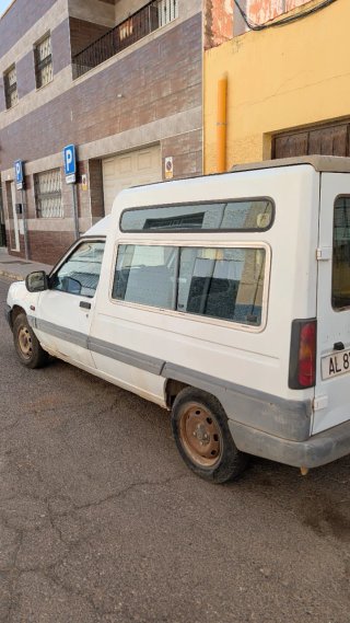 Renault Express 2000