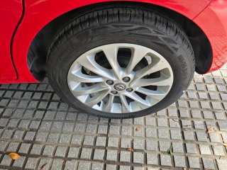 Opel Corsa Híbrido Gasolina y GLP  116 kms año 201
