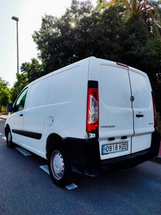 Peugeot Expert 2014