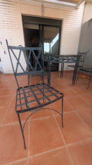 Mesa y 6 sillas de forja