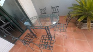 Mesa y 6 sillas de forja