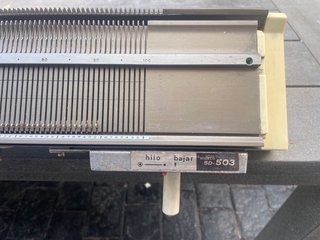 Máquina de tejer Silver Reed 503
