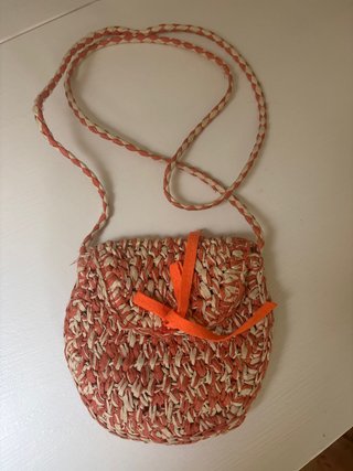Bolso de rafia para niña