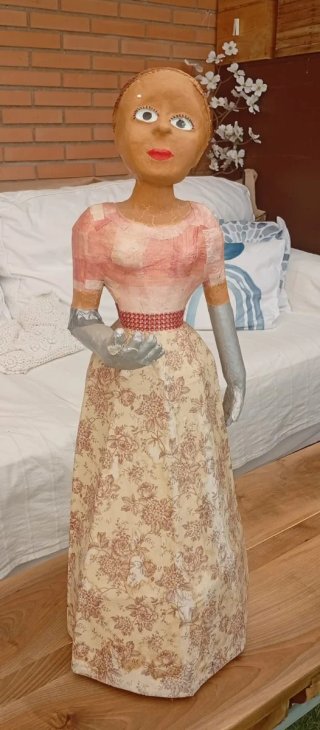 Marioneta de papel maché