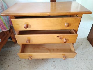 Aparador provenzal de madera