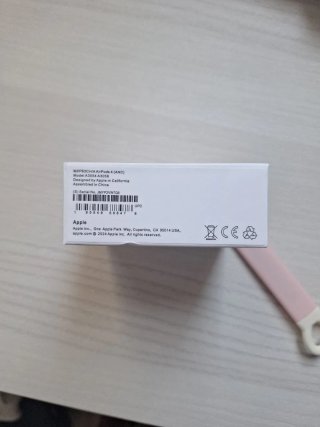 Airpods 4 con Cancelación de Ruido