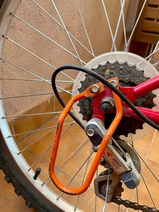 Bicicleta Btwin Rockrider 24 Niños  (Regalo casco)