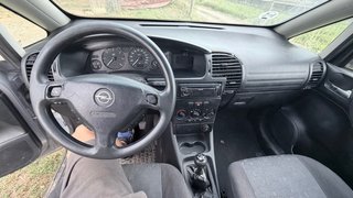 Opel Zafira 2001