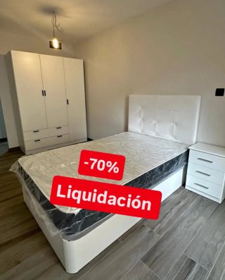 Canapé y colchón -70% Liquidación