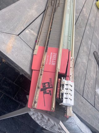 Máquina de tejer Passap Duomatic 4 colores