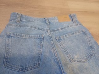 Pantalón vaquero Bershka mujer T.32