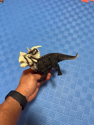 Muñecos Dinosaurios