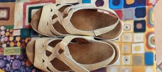 Sandalias Lumel Tiras Beige Blanco Talla 37