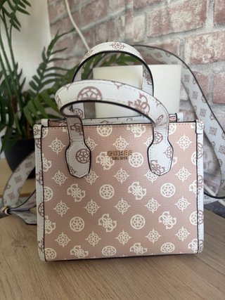 Bolso Guess beige y blanco