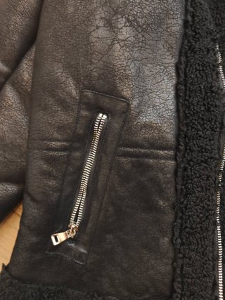 Chaqueta negra efecto piel mujer Koroshi