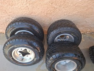 Suzuki LTZ400 Quad + Llantas Carretera