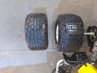 Suzuki LTZ400 Quad + Llantas Carretera