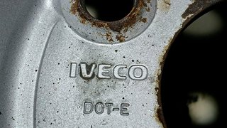 LLANTA IVECO DAILY FURGÓN MOTOR OK 504103598