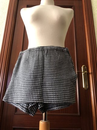Falda pantalón pata de gallo