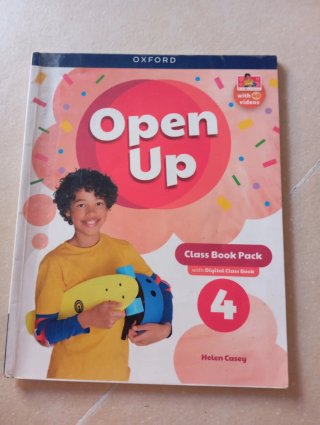 Open Up 4 Class Book. 4 de primaria
