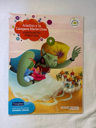 7 Cuentos Clásicos. En ingles y español.