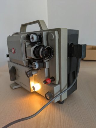 Proyector Super 8 Eumig Mark 8