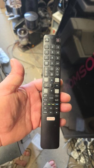 TV Thomson 50 pulgadas Negra