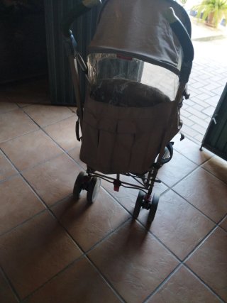 Carro de bebé plegable