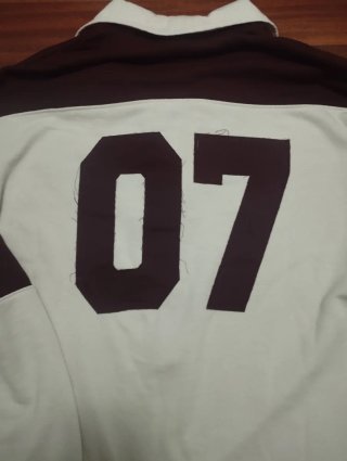 4 Prendas: Jerseys y Sudadera