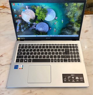 Acer Aspire 3 A315-58 | Intel i7 | 16GB RAM