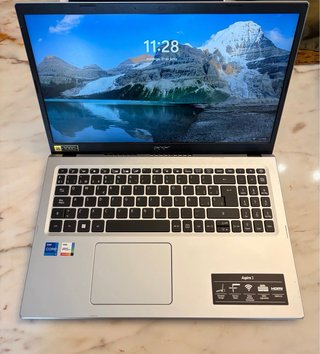 Acer Aspire 3 A315-58 | Intel i7 | 16GB RAM